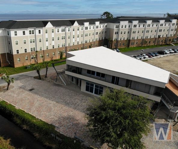 FSU & GCSC Campus Retail/ Office Building -Steps From Seminole Landing : 5102 Collegiate Dr, Panama City, FL 32405